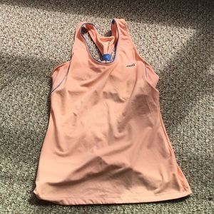 Avia running tank